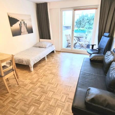 Schwabing Studio With Garden Views Munchen Bagian luar foto