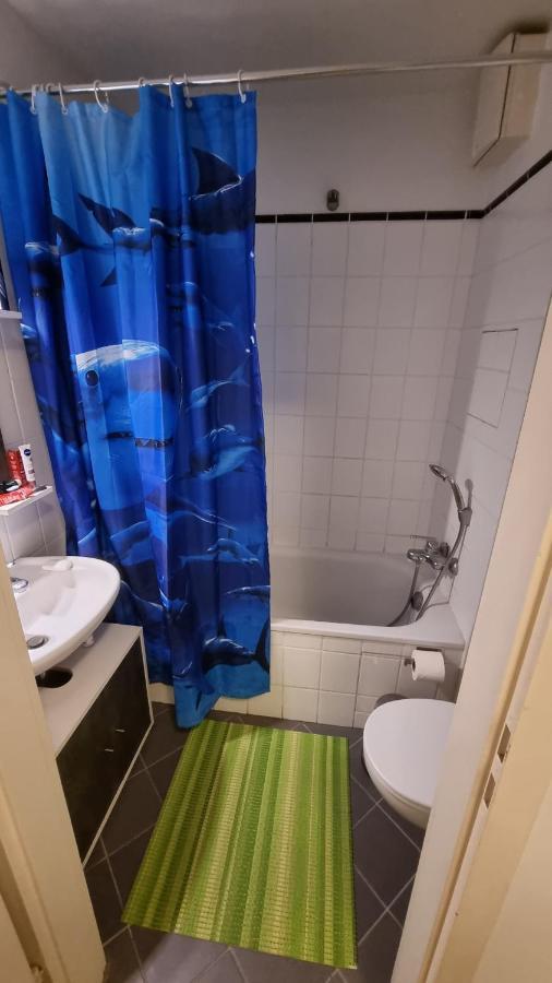 Schwabing Studio With Garden Views Munchen Bagian luar foto