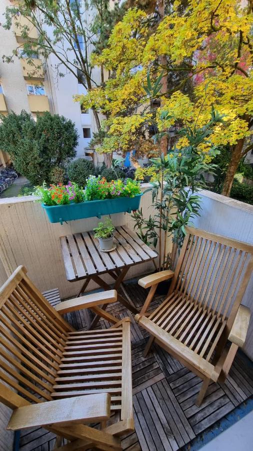 Schwabing Studio With Garden Views Munchen Bagian luar foto